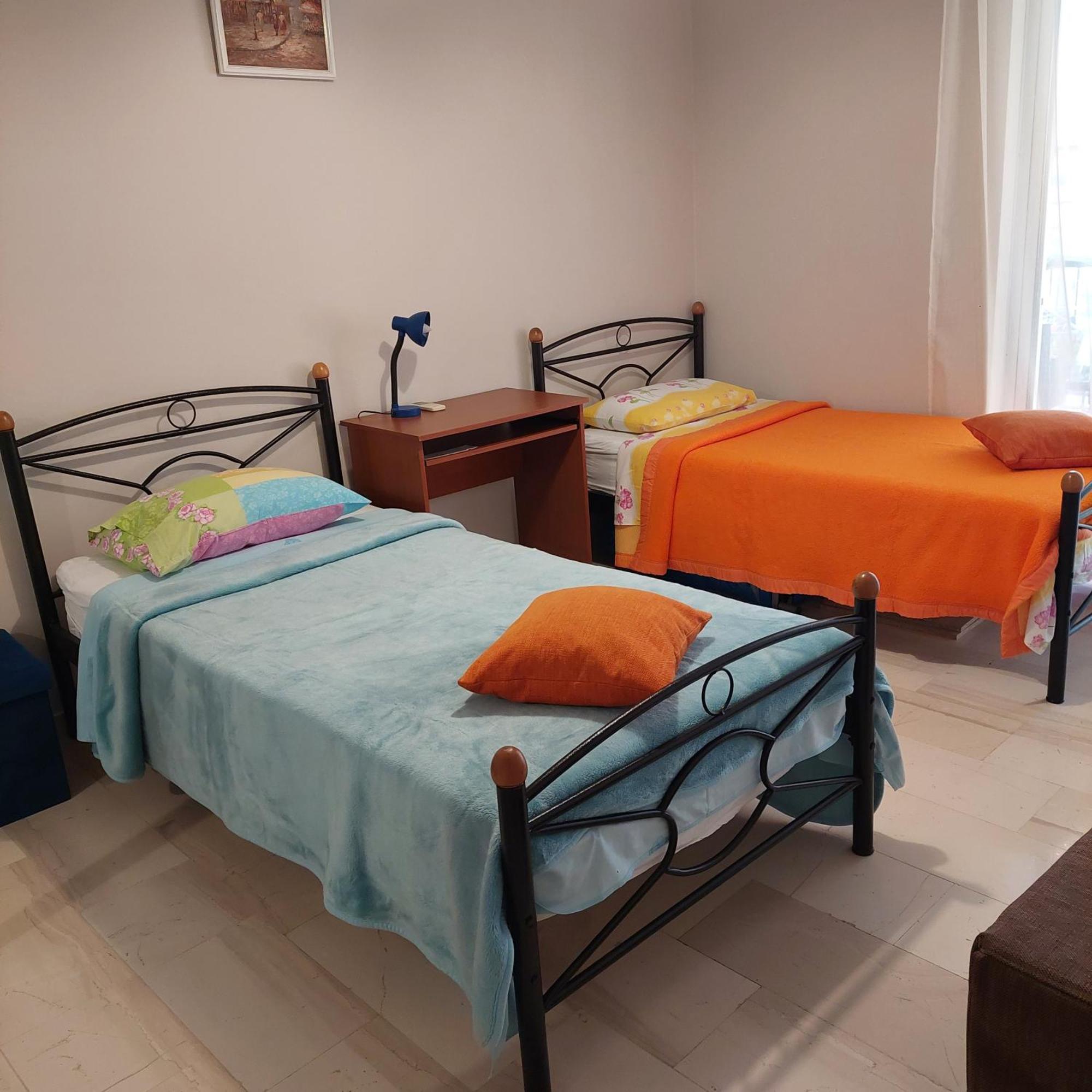 Family Apartment Patras Eksteriør billede